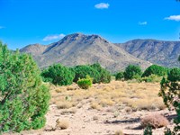 RV Paradise in Greenwood Ranches : Kingman : Mohave County : Arizona