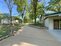 Earth Contact Home and Acreage : Cabool : Texas County : Missouri