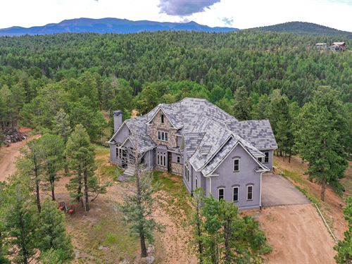 Luxury Home in Florissant : Florissant : Teller County : Colorado