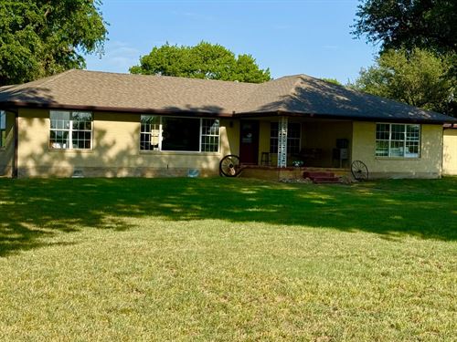 1703 County Road 312, Gainesville : Gainesville : Cooke County : Texas