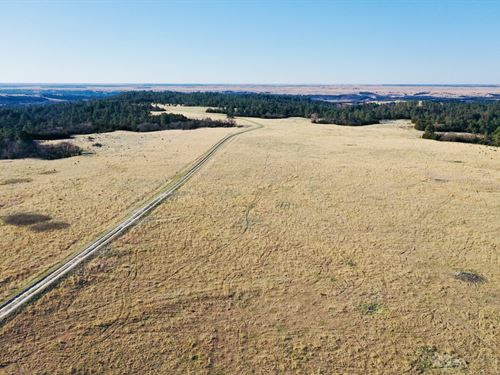 Dry Creek Retreat South 320 : Springview : Keya Paha County : Nebraska