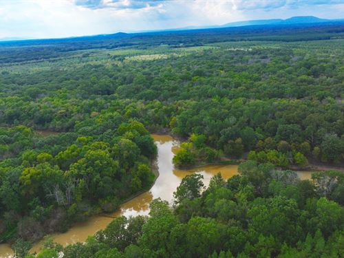 Pontoon Timber and Recreation : Casa : Yell County : Arkansas