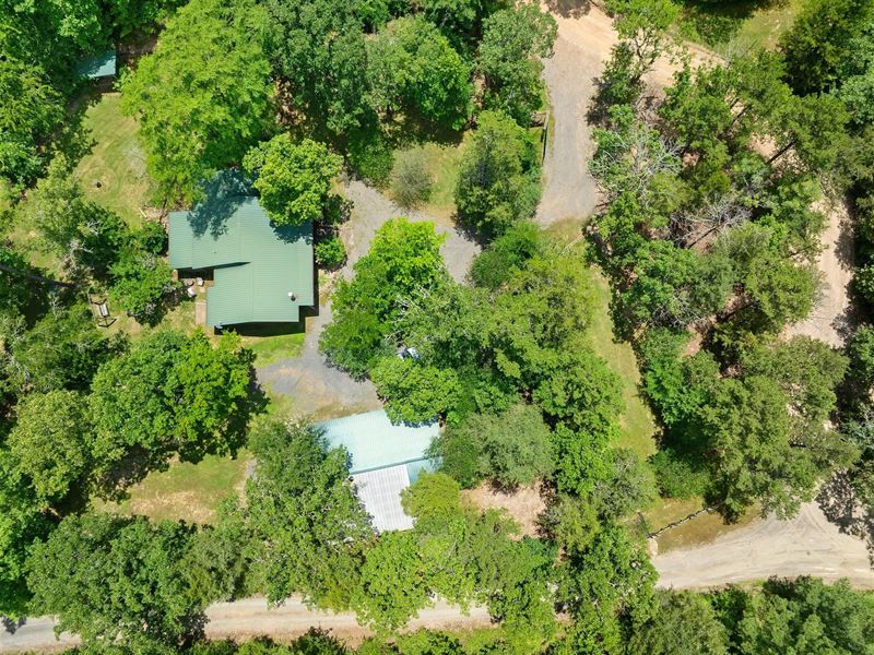 16.79 Acres with A Cabin in McCurta : Smithville : McCurtain County : Oklahoma