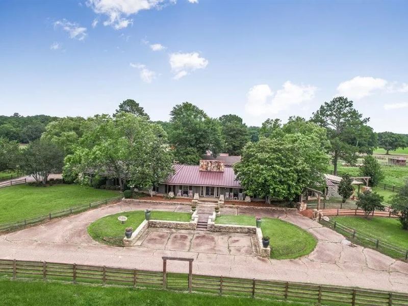 Running Creek Ranch and Resort : Poplarville : Pearl River County : Mississippi
