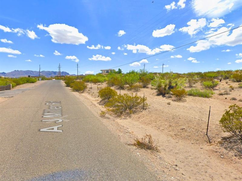 Build, Invest or Escape, $2000/Mo : Las Cruces : DoÃ±a Ana County : New Mexico