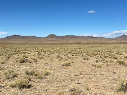 Picturesque 6-Acre Costilla County : San Luis : Costilla County : Colorado