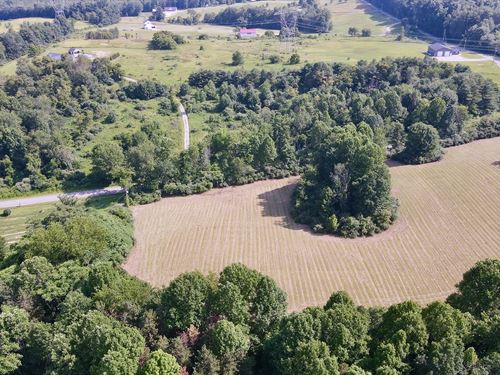 Tract 6 at Wolf Hill Estates : McArthur : Vinton County : Ohio