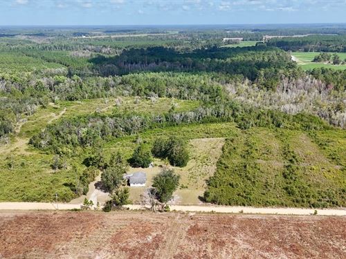 Fishing Creek Retreat : Mershon : Pierce County : Georgia