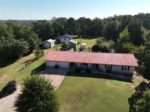 Charming Country Home on 35 Acres : Valliant : Choctaw County : Oklahoma