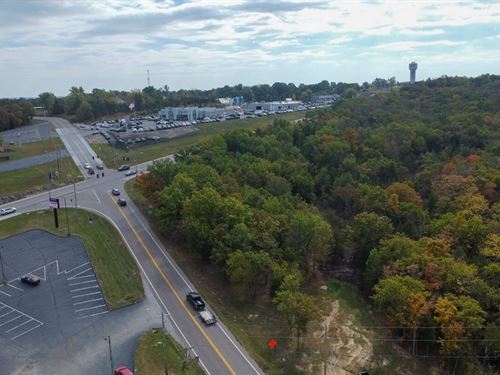 5 AC on Corner Lot in Hawks Retr : De Soto : Jefferson County : Missouri