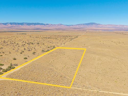 Corner Escape Spot, $1,185.36 Down : Lancaster : Los Angeles County : California