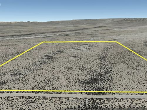 20 Acres, in Fort Hancock Texas : Fort Hancock : Hudspeth County : Texas