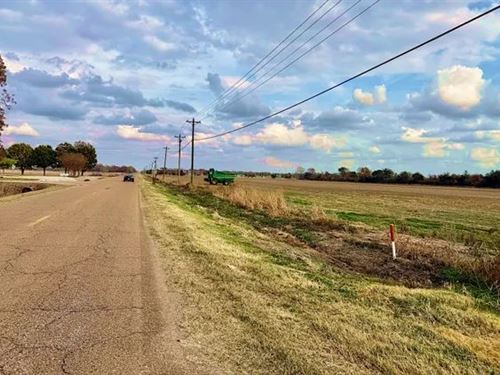 10.69 Acres in Washington County : Greenville : Washington County : Mississippi