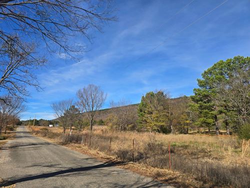 Home and 80 Acres : Talihina : Latimer County : Oklahoma