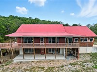 Luxury Home on 23 Acres with Views : Gainesville : Ozark County : Missouri