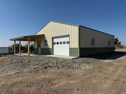 Sunset Hill Retreat : Norton : Kansas