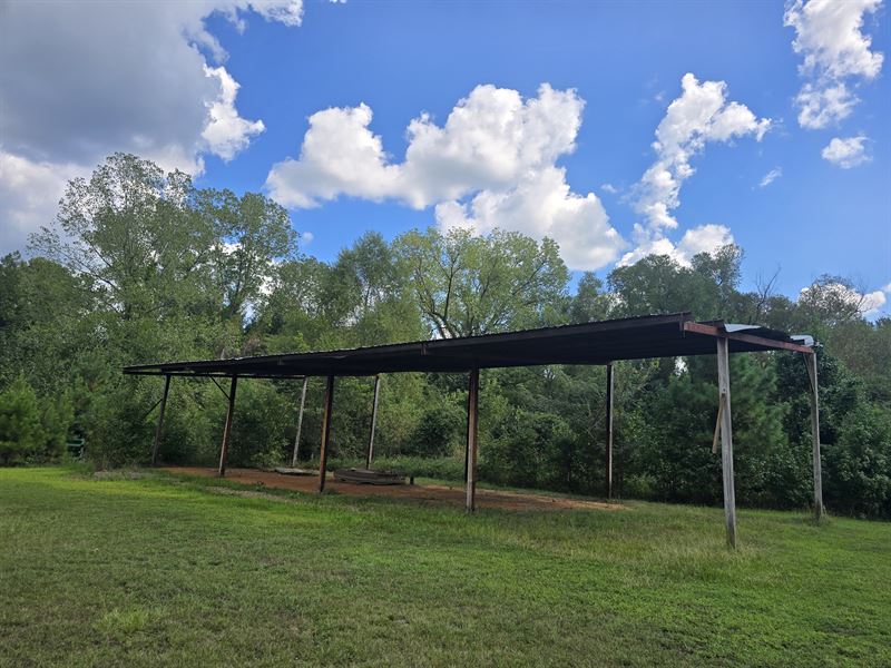 14.29 Acres with 49'X146'x19' Steel : Broken Bow : McCurtain County : Oklahoma
