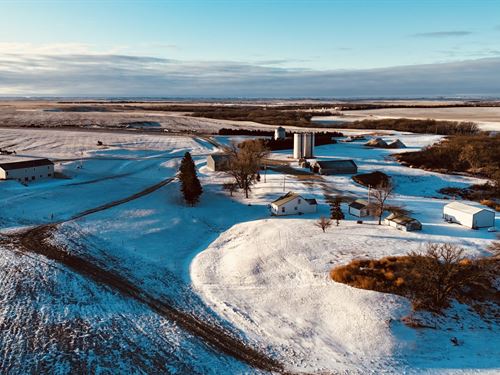 Oak Creek Farm And Hunt : Winner : Mellette County : South Dakota