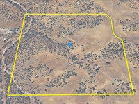 Large Paso Robles Acreage : Paso Robles : San Luis Obispo County : California