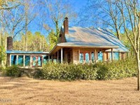 Artisan Acre Escape : Magnolia : Pike County : Mississippi