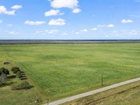 Unrestricted 5 Acres Near Corpus : Sinton : San Patricio County : Texas
