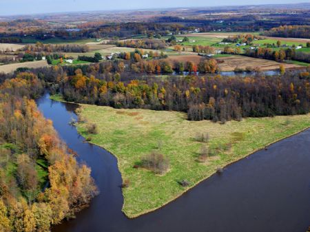 Private Island Erie Canal 53 Acres : Brutus : Cayuga County : New York