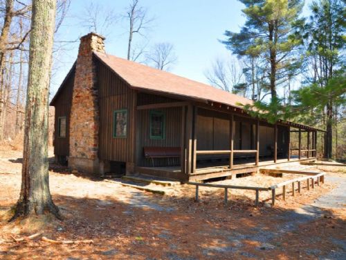 Lake Lodge On Portaferry Lake : Pitcairn : Saint Lawrence County : New York