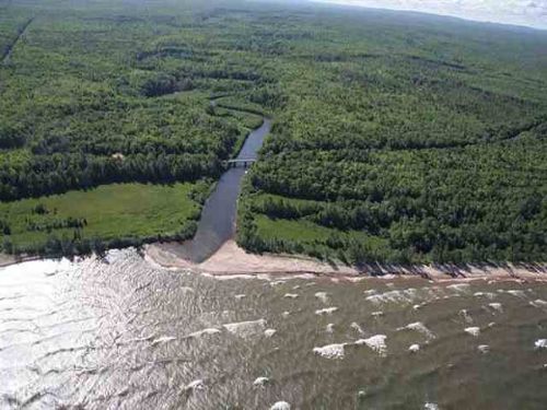 Lakeshore Dr : Ontonagon : Michigan