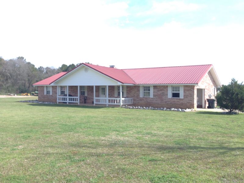 Chicken Houses in Brantley : Brantley : Crenshaw County : Alabama