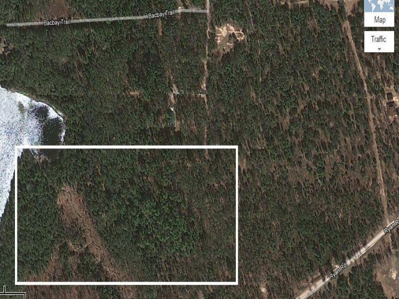 Frontage On Two Lakes : Atlanta : Montmorency County : Michigan