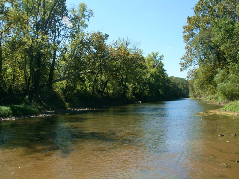 53.72 Acres : Paris : Monroe County : Missouri