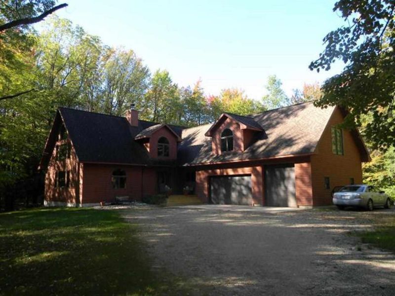 Executive Recreational Retreat : Harrietta : Wexford County : Michigan