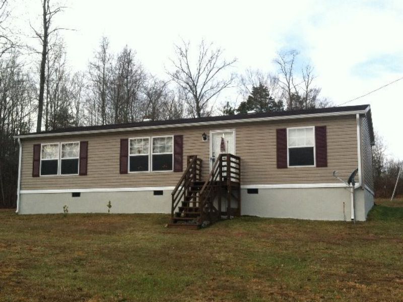 Relaxing Rural Retreat : Green Bay : Prince Edward County : Virginia