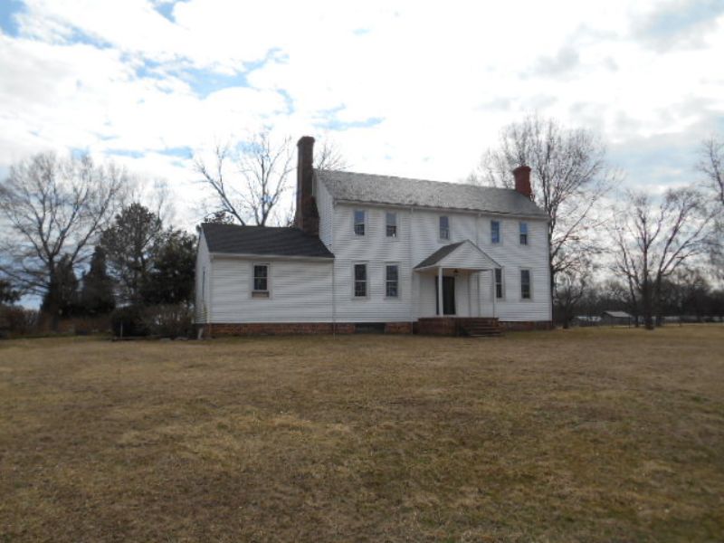 Willis River Manor : New Canton : Cumberland County : Virginia