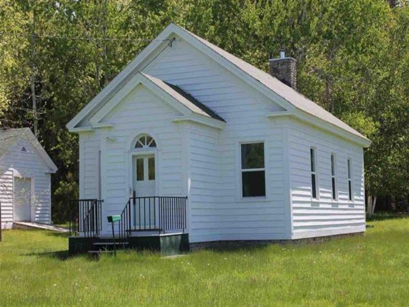 13789 Ford Drive, Mls 1080816 : L'Anse : Baraga County : Michigan