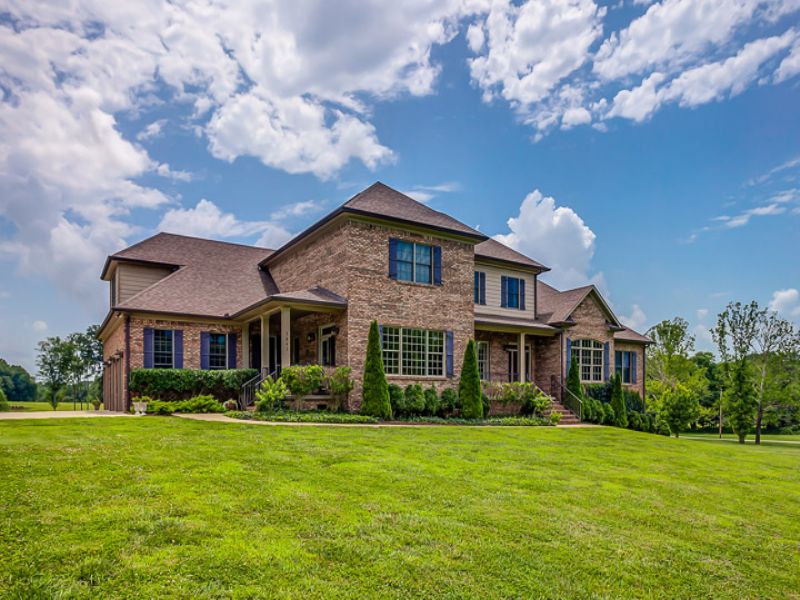 44 Acres with Estate, Farm for Sale in Tennessee, 76971