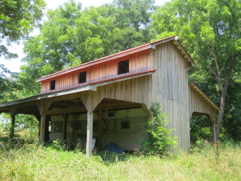 10.25 Acres with Barn & Drive : Siler City : Chatham County : North Carolina