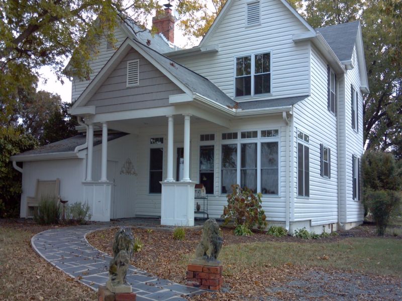 Restored Country Home On 60 Acres, Farm for Sale in Virginia, 79726
