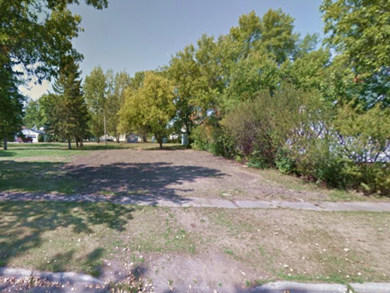 0.24 Acres Of Land for Sale, Farm for Sale by Owner in Minnesota