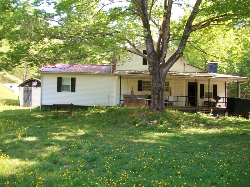 Beautiful Farm On 176+/ Acres Farm for Sale in Ivydale, Clay County
