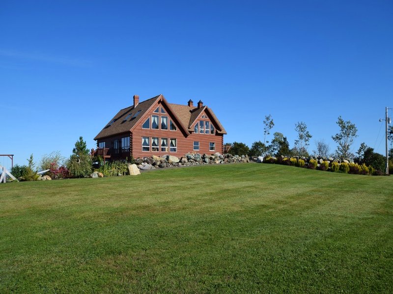 Majestic Views : Mount Chase : Penobscot County : Maine
