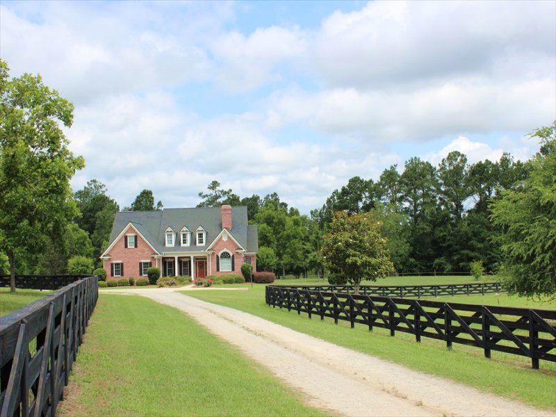 Cattle Farm with A 4000 Sf Home, Farm for Sale in 99559